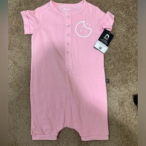 3/4 rags x crumbl collab